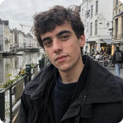 Daan Maes, data- en factcheckredacteur